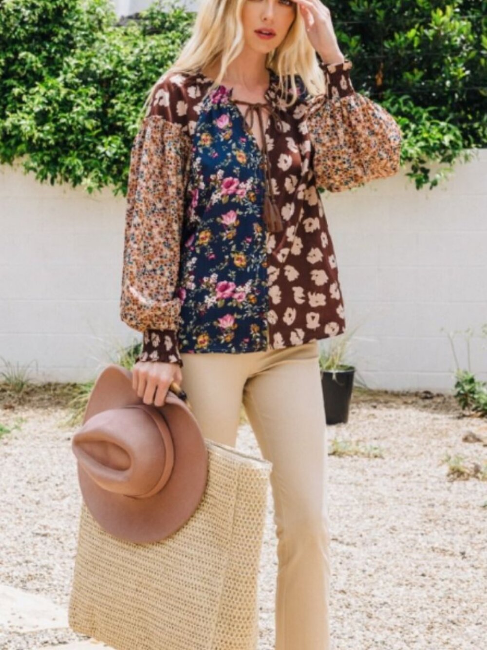 Oddi long sleeve blouse in brown and mixed print. No cancels - Picture 4 of 4